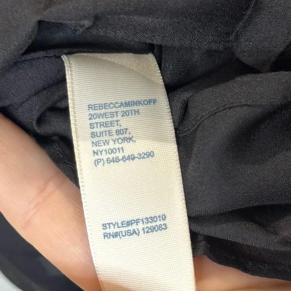 Rebecca Minkoff Women’s Elegant Black Pleated Skirt Size 2 - Picture 7 of 8